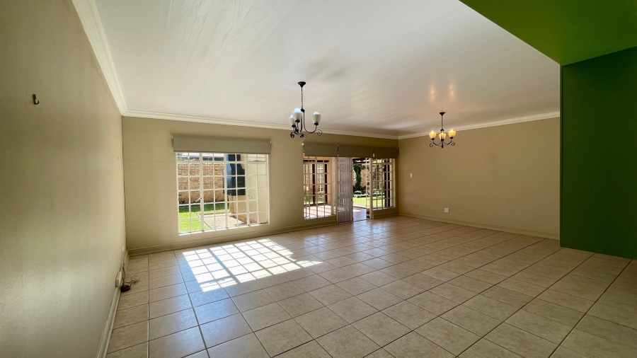 3 Bedroom Property for Sale in Wilkoppies North West